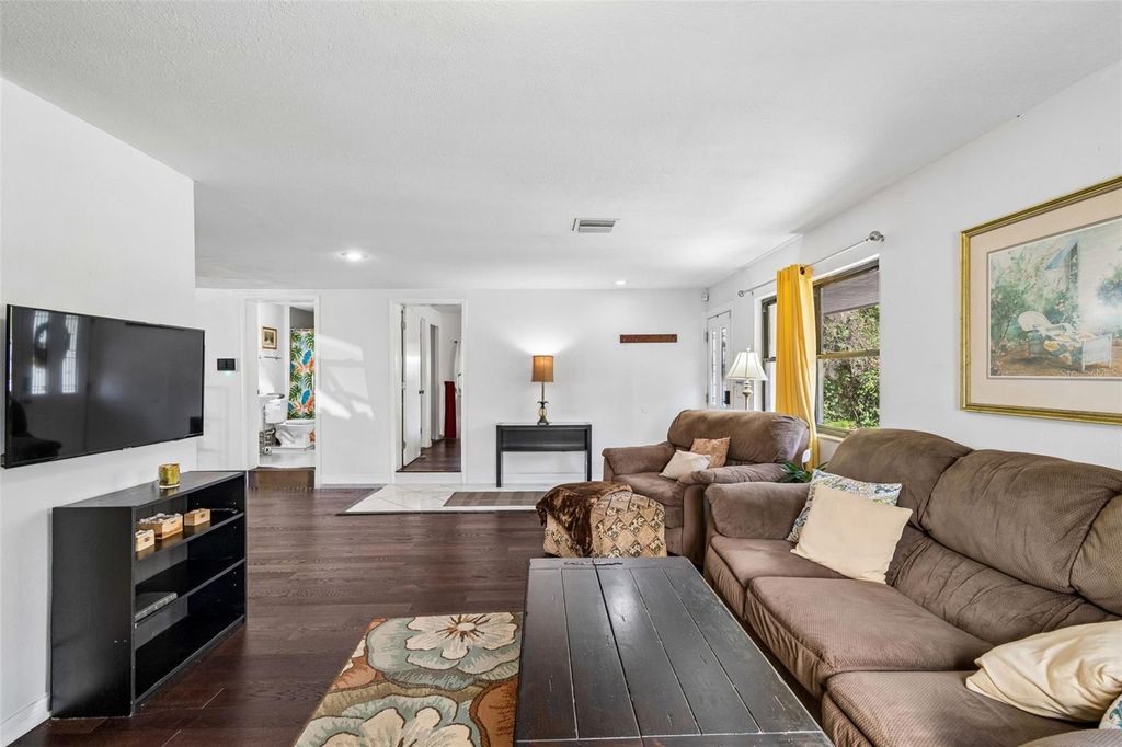 Image 9 of property listing at 2017 S VILLAGE AVENUE, Tampa, FL 33612