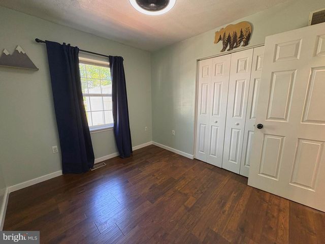 271 MIMOSA DR, Martinsburg, WV 25404