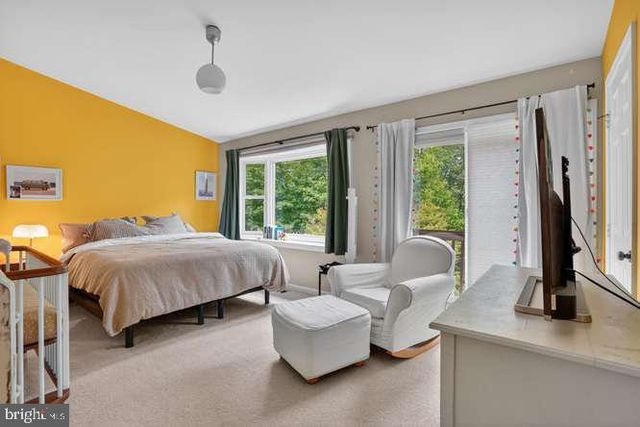 9063 GOLDEN SUNSET LN, Springfield, VA 22153