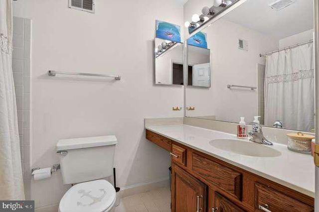 9063 GOLDEN SUNSET LN, Springfield, VA 22153