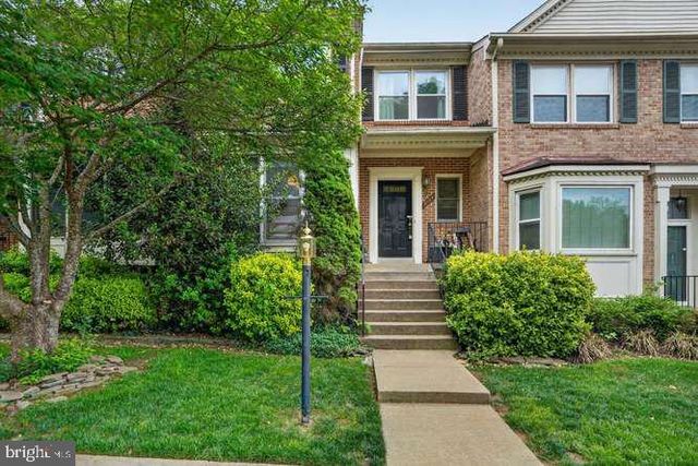 9063 GOLDEN SUNSET LN, Springfield, VA 22153