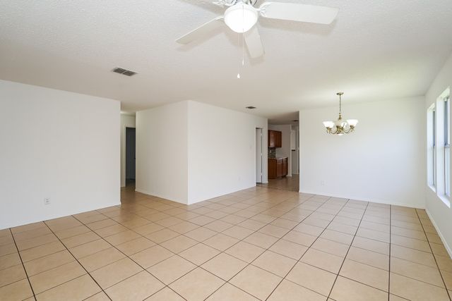 8717 Hunters Creek Drive, Fort Worth, TX 76123