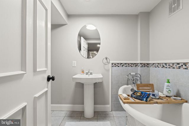 709 GROVE ST, Haddonfield, NJ 08033