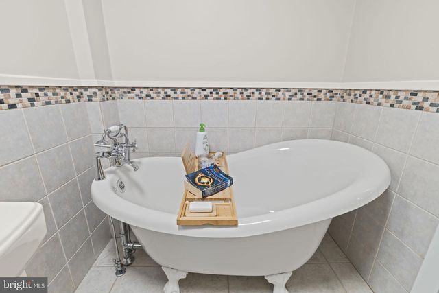 709 GROVE ST, Haddonfield, NJ 08033