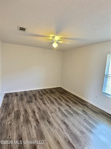 875 Laurelwood Drive, Biloxi, MS 39532