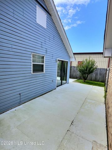 875 Laurelwood Drive, Biloxi, MS 39532