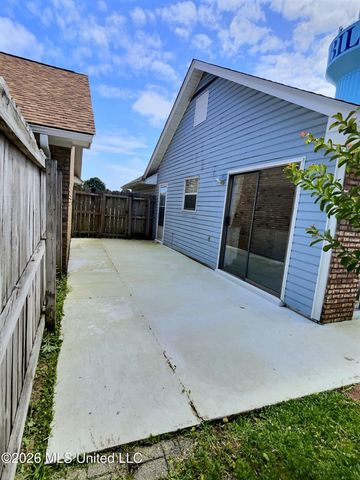 875 Laurelwood Drive, Biloxi, MS 39532
