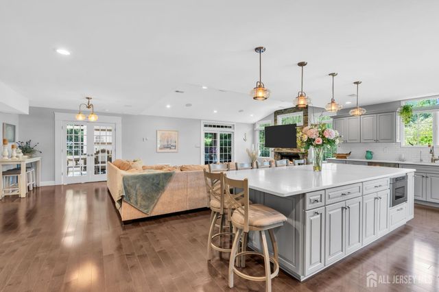 375 Kildare Drive, Toms River, NJ 08753