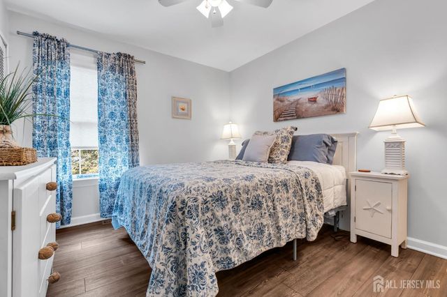375 Kildare Drive, Toms River, NJ 08753