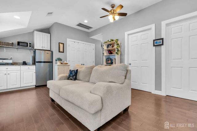 375 Kildare Drive, Toms River, NJ 08753