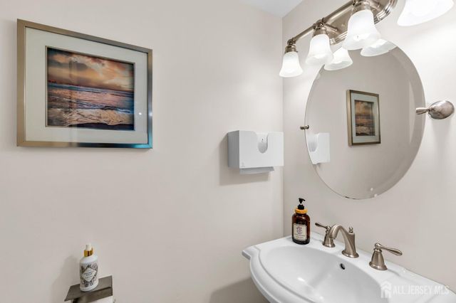 375 Kildare Drive, Toms River, NJ 08753