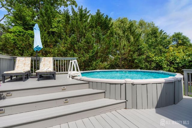 375 Kildare Drive, Toms River, NJ 08753