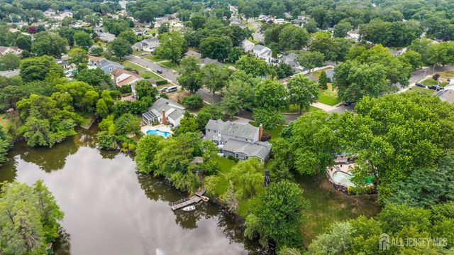 375 Kildare Drive, Toms River, NJ 08753