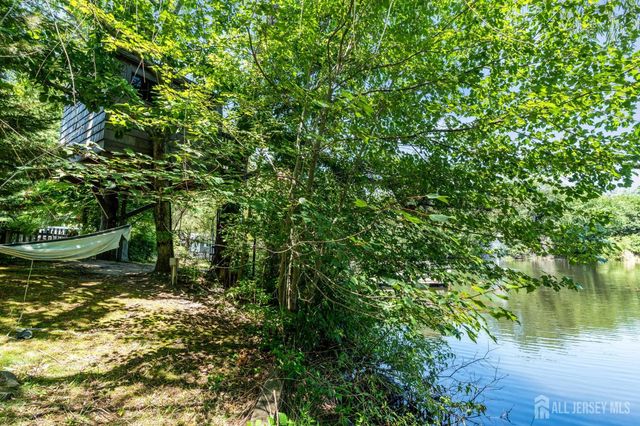 375 Kildare Drive, Toms River, NJ 08753