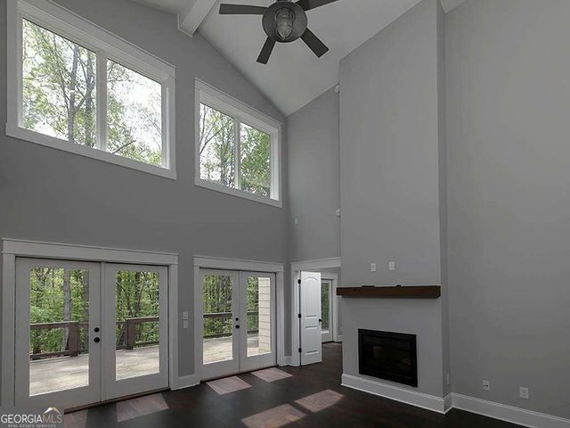 7135 Haw Creek Place, Gainesville, GA 30506