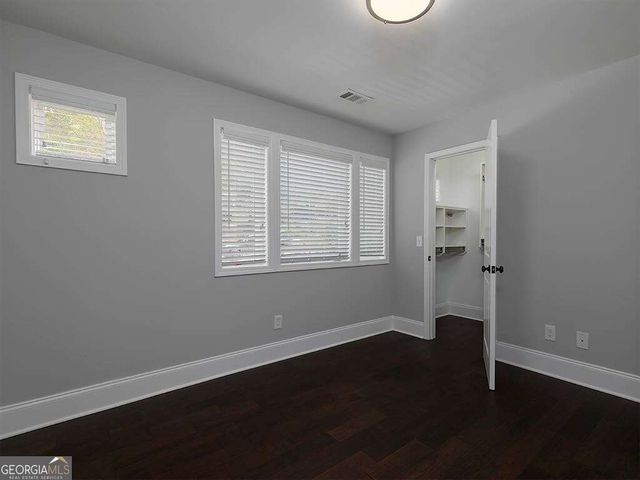 7135 Haw Creek Place, Gainesville, GA 30506