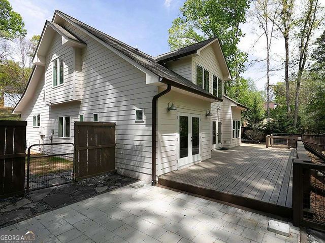7135 Haw Creek Place, Gainesville, GA 30506