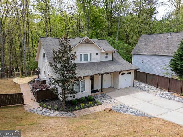 7135 Haw Creek Place, Gainesville, GA 30506