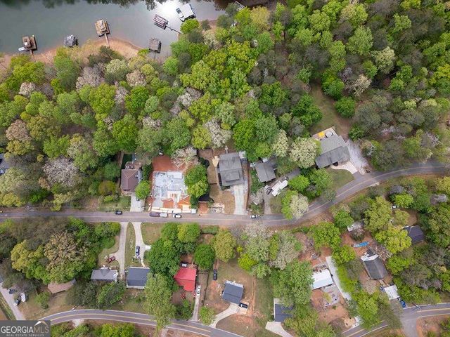 7135 Haw Creek Place, Gainesville, GA 30506