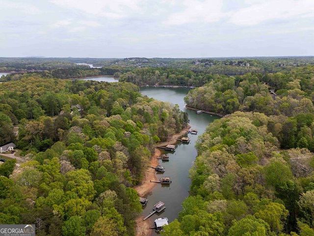 7135 Haw Creek Place, Gainesville, GA 30506
