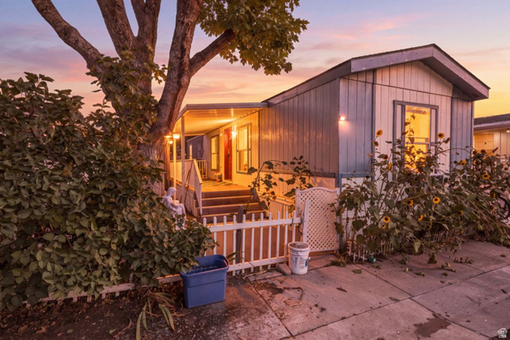 260 E 1100 N #B13, North Salt Lake, UT 84054 — exterior