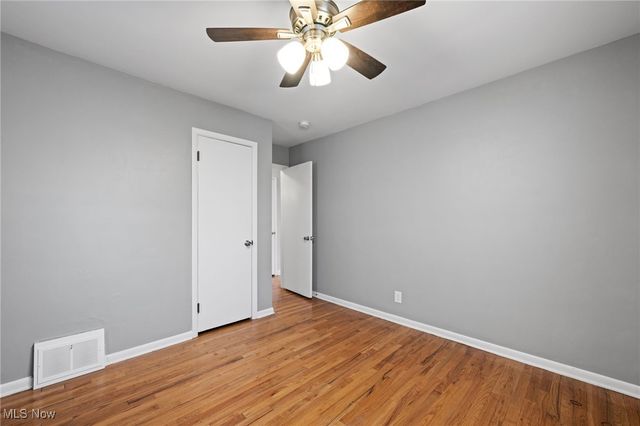 24871 Farringdon Avenue, Euclid, OH 44123