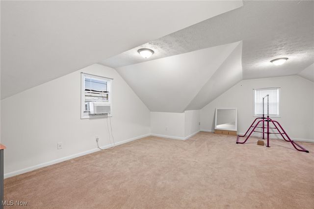 24871 Farringdon Avenue, Euclid, OH 44123