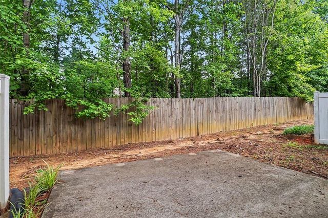 372 Creek Manor, Suwanee, GA 30024