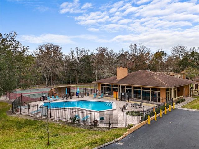 1810 NW 23RD BOULEVARD 183, Gainesville, FL 32605