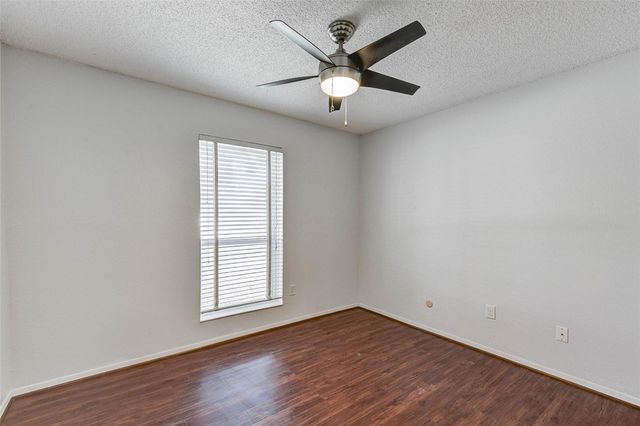 5911 Chrystell Lane, Houston, TX 77092