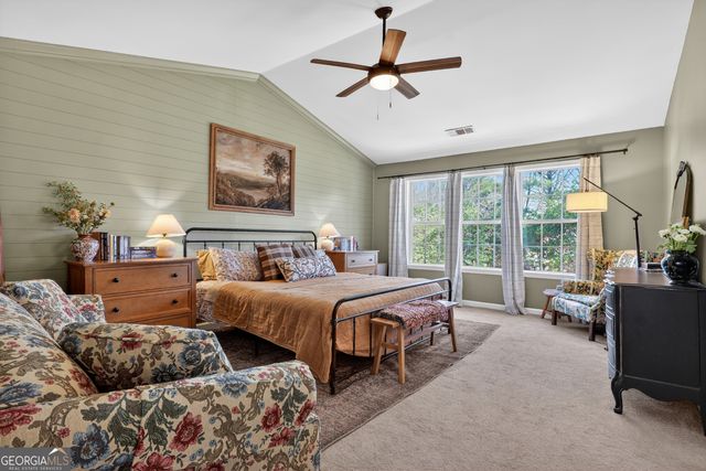 7070 Foxberry Lane, Roswell, GA 30075