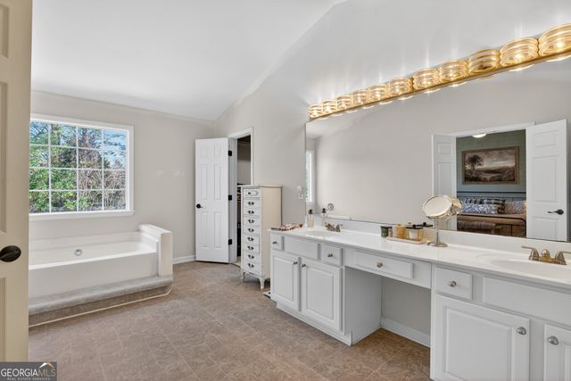 7070 Foxberry Lane, Roswell, GA 30075