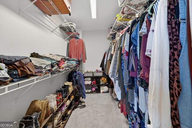 7070 Foxberry Lane, Roswell, GA 30075