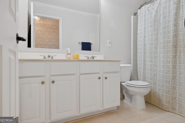 7070 Foxberry Lane, Roswell, GA 30075