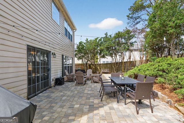 7070 Foxberry Lane, Roswell, GA 30075