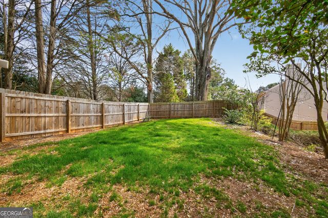 7070 Foxberry Lane, Roswell, GA 30075