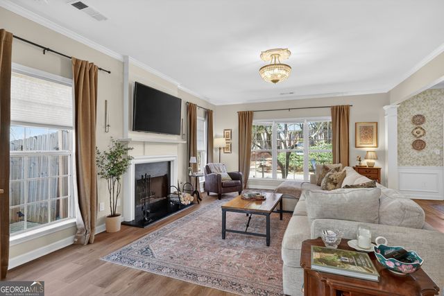 7070 Foxberry Lane, Roswell, GA 30075