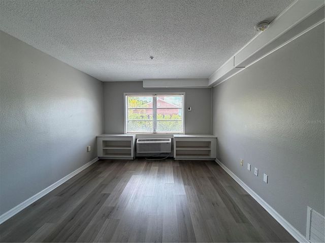 406 S CEDAR AVENUE 104, Tampa, FL 33606