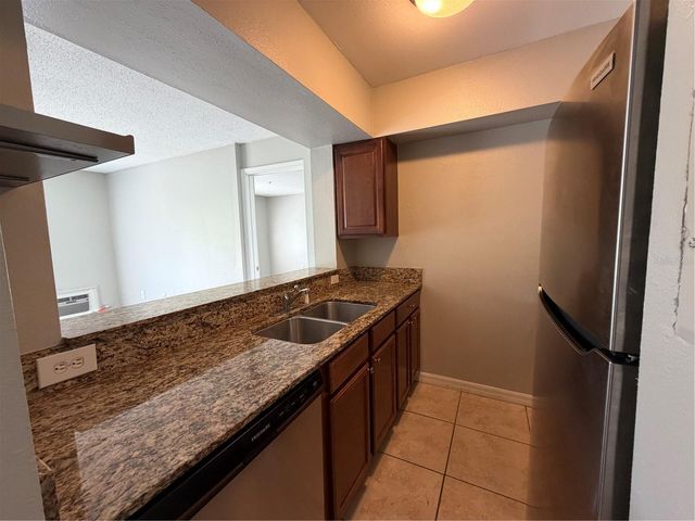 406 S CEDAR AVENUE 104, Tampa, FL 33606