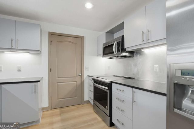 390 17th Street NW 3058, Atlanta, GA 30363