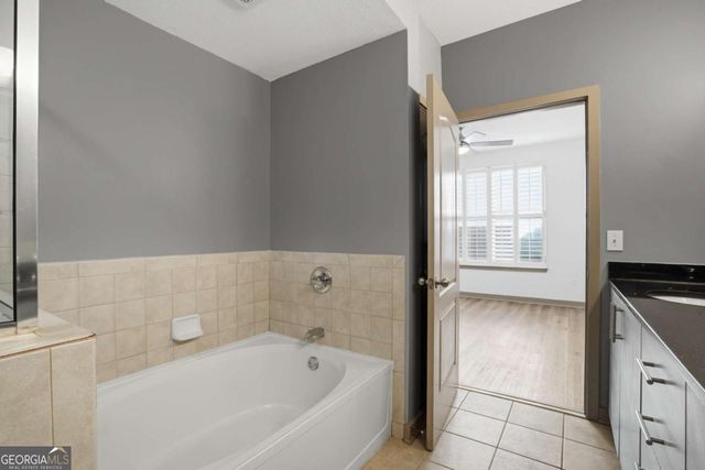 390 17th Street NW 3058, Atlanta, GA 30363