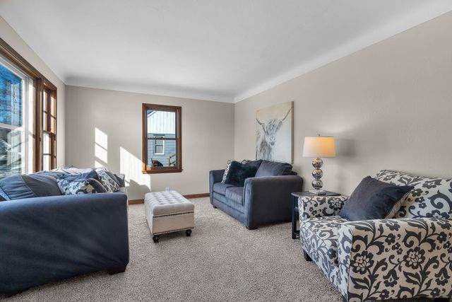 1144 Marshall Avenue, Saint Paul Park, MN 55071