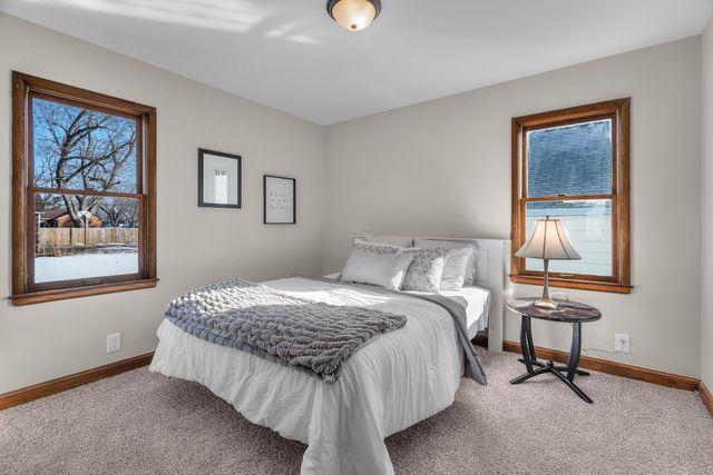 1144 Marshall Avenue, Saint Paul Park, MN 55071