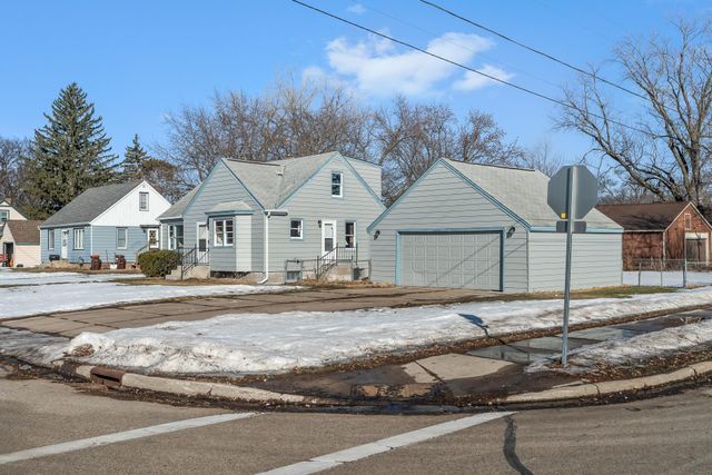 1144 Marshall Avenue, Saint Paul Park, MN 55071