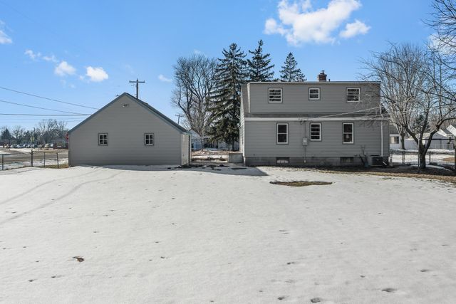 1144 Marshall Avenue, Saint Paul Park, MN 55071