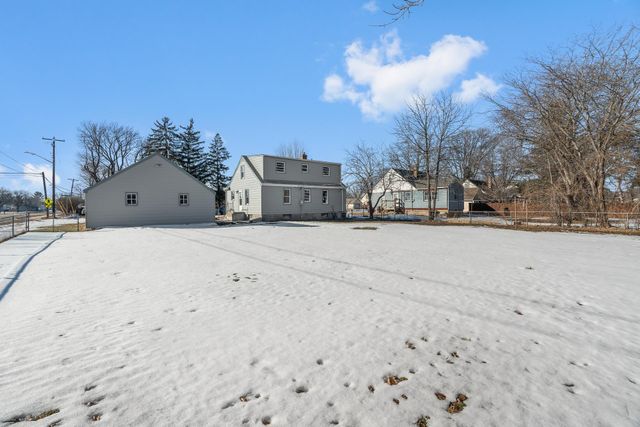 1144 Marshall Avenue, Saint Paul Park, MN 55071