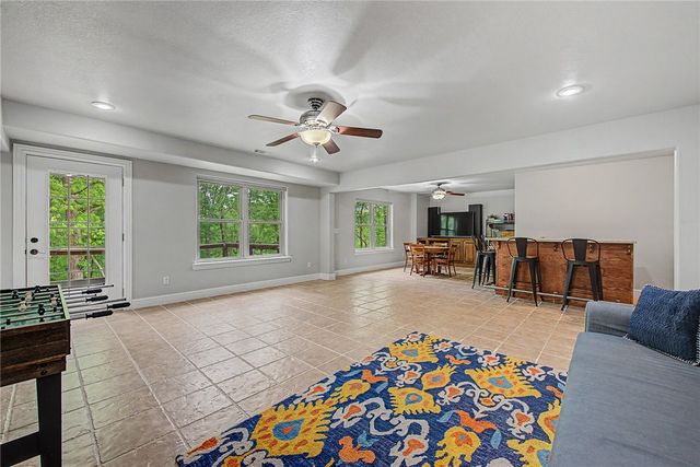 17 Webbly Lane, Bella Vista, AR 72714