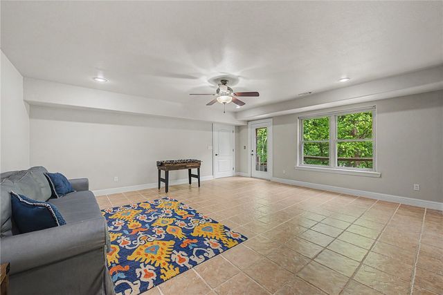 17 Webbly Lane, Bella Vista, AR 72714