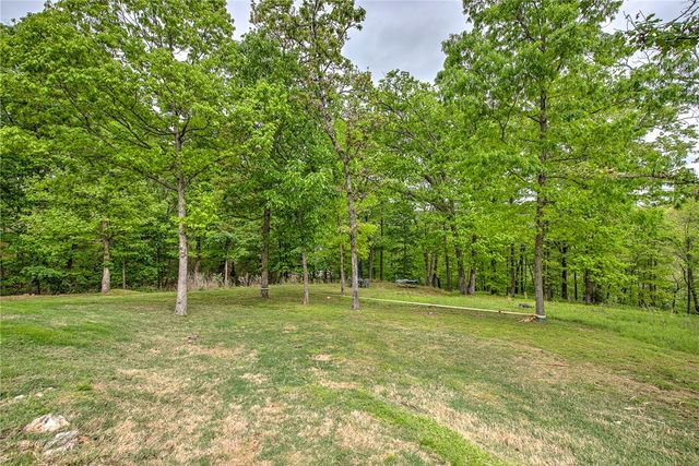 17 Webbly Lane, Bella Vista, AR 72714