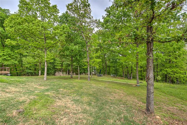 17 Webbly Lane, Bella Vista, AR 72714